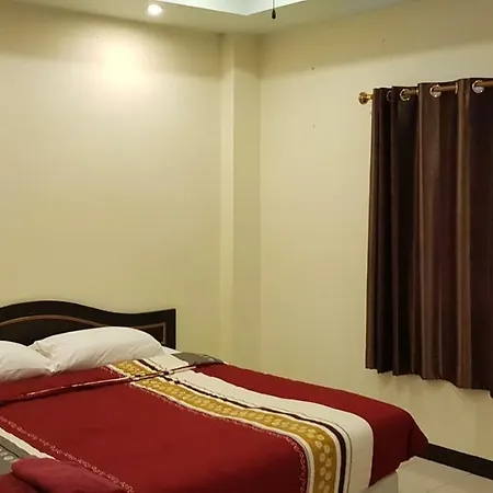 Parinya's Inn 2*