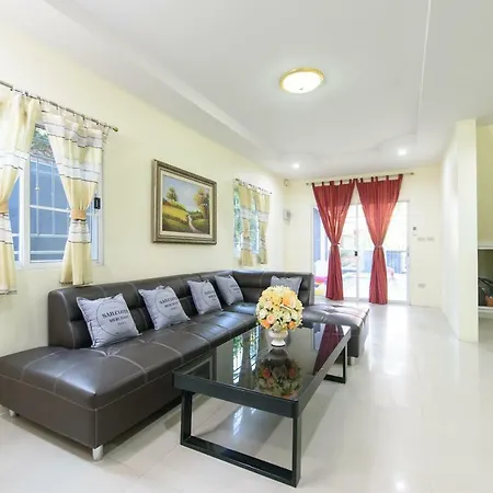 บ้านพัก Exquisite Pool D *