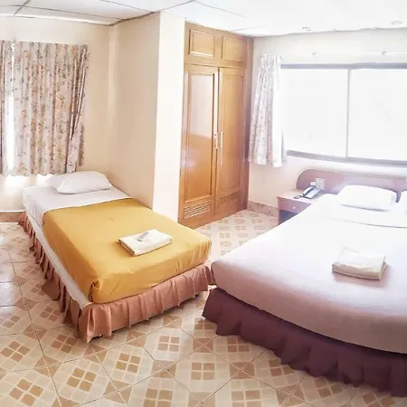 Thai 2* Pattaya
