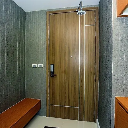 Luxsl Luxurystyleoflife 4 * Pattaya