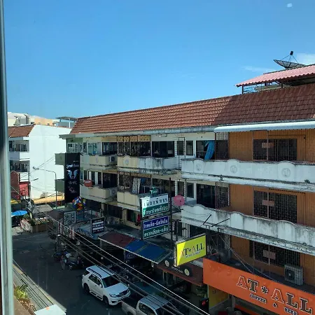 Pagoda Buakow บ้านพัก