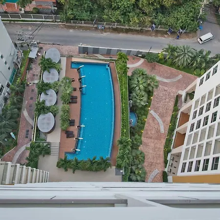 Stylish In Peak Towers Pattaya