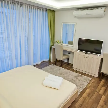 Stylish In Peak Towers Pattaya