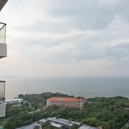 Stylish In Peak Towers Pattaya