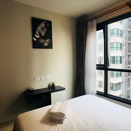 Aparthotel The Base By Mickey Pattaya
