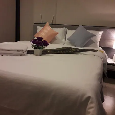 The Base By Nana Apartment Pattaya