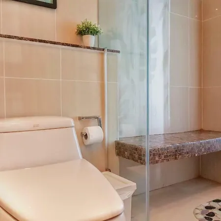 Private Luxury *