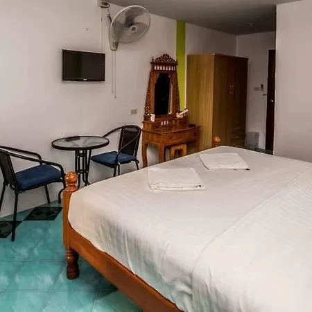 Guest house Nong 3*