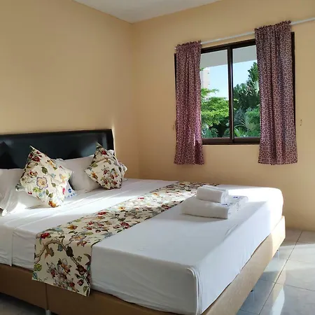 โรงแรม Green Beach