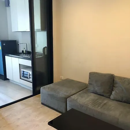 Apartment The Base Seaview Pattaya