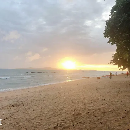 อพาร์ตโฮเทล View Talay 5c Pattaya