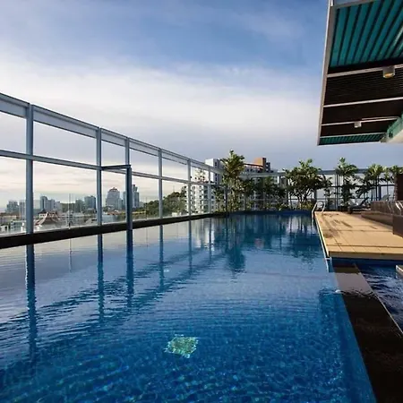 ที่พัก Treetops Pattaya