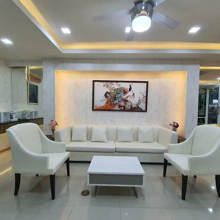 อพาร์ตโฮเทล Burapa Sai3 *