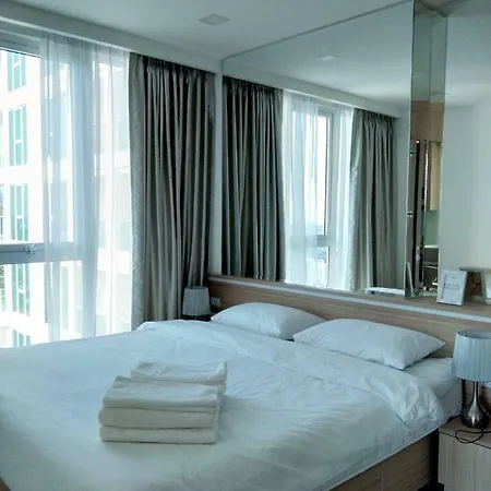 City Garden Tower Condominium โรงแรม Pattaya