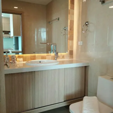 โรงแรม City Garden Tower Condominium