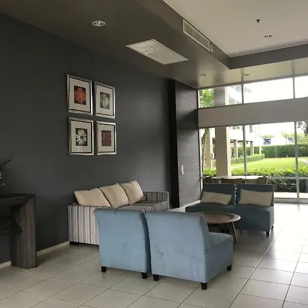 Apartment Lumpini Wong Amat *