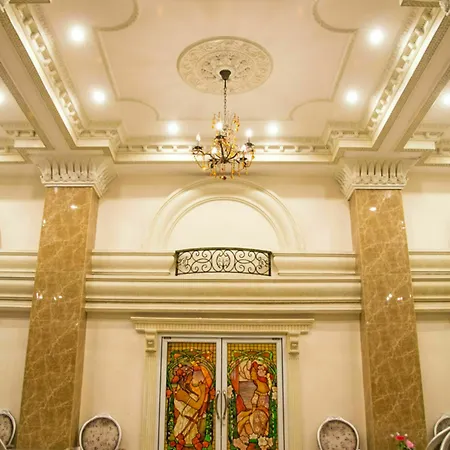 Hotel International 3*