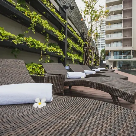 Golden Tulip Beachfront Hotel Pattaya