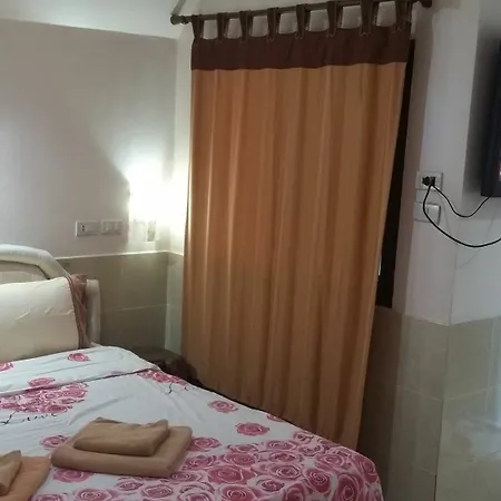 บ้านพัก Jasmin 2*