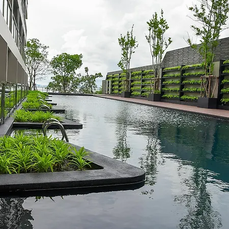 Golden Tulip Beachfront Hotel Pattaya