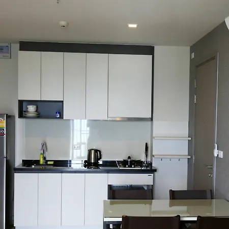 Apartment The Base