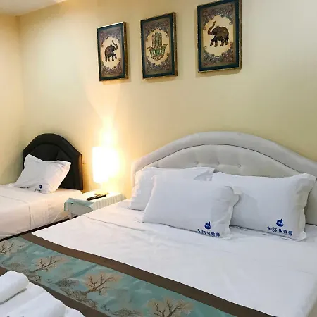 Green Beach 3* Pattaya