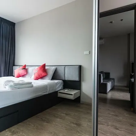 อพาร์ทเม้น The Base By Pattaya