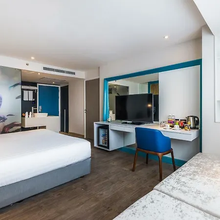 โรงแรม Citrus Grande By Compass Hospitality 5*