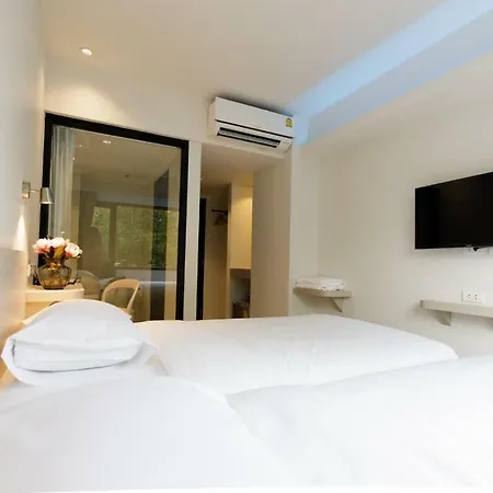 Prima House Pattaya. โรงแรม 4*