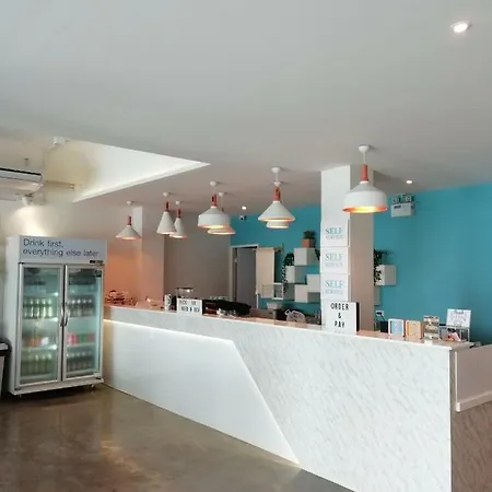 Bed N Bev ที่พัก *