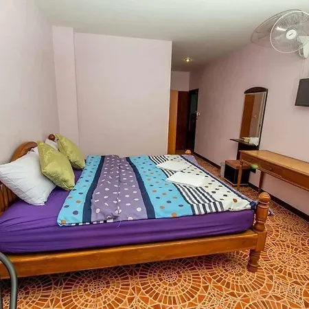 Nong Guest house Pattaya