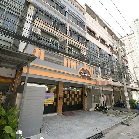โอโย 347 เซาท์ไซด์ เรสซิเดนซ์ โรงแรม
