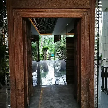 The Riviera Wongamat Hong *