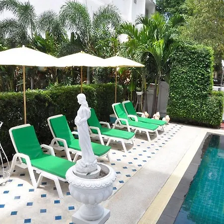 Hotel Oyo 75367 Ud Pattaya 4*