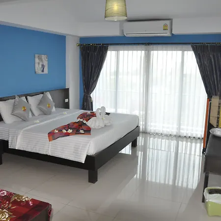 Oyo 75367 Ud Pattaya 4*