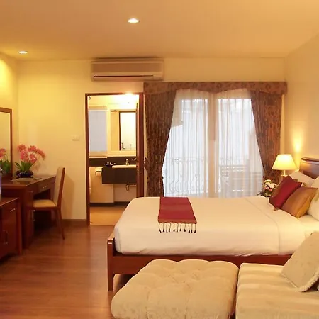 Lk Pavilion Executive Serviced โรงแรม 2*