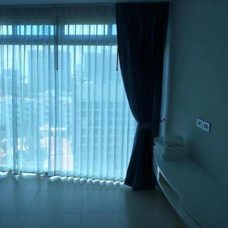 Sands Pratamnak อพาร์ทเม้น Pattaya