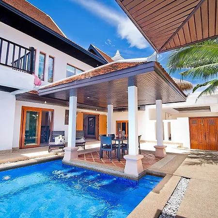 Tropicana Pool Hotel