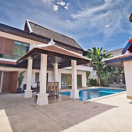 Tropicana Pool Hotel Pattaya