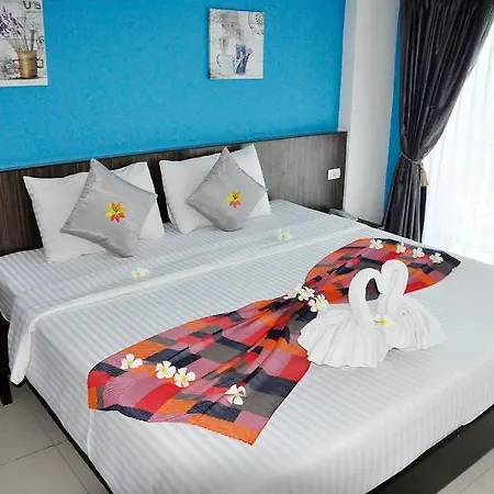 Oyo 75367 Ud Pattaya Hotel 4*