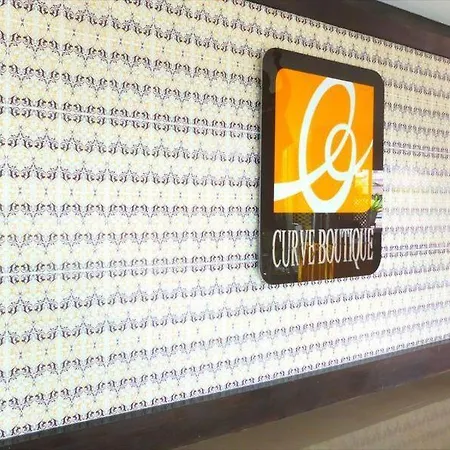 Curve Boutique Hotel