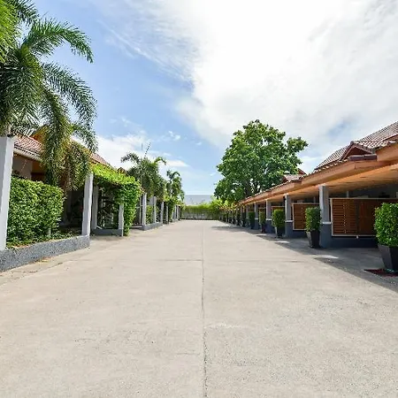Hotel Oyo 245 Sweet Sense Jomtien Resort Pattaya
