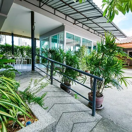 Oyo 245 Sweet Sense Jomtien Resort Hotel Pattaya