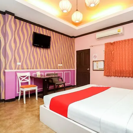 Oyo 245 Sweet Sense Jomtien Resort Hotel 3*