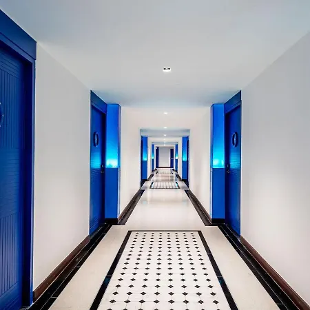 โรงแรม Blue Formerly A-one New Wing