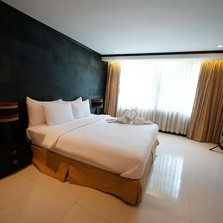 Apartment Siri