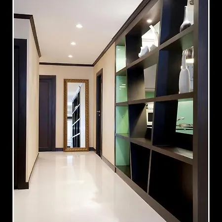Siri Apartment