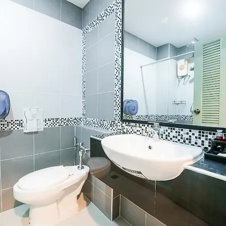 โรงแรม Suppamitr