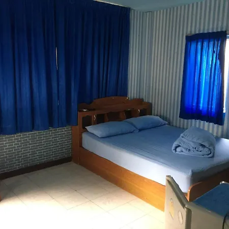 เดอะ จอลลี่ โรเจอร์ บ้านพัก Pattaya
