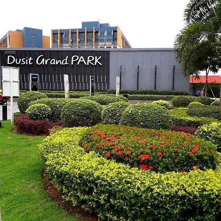 Dusit Grand Park Pattaya